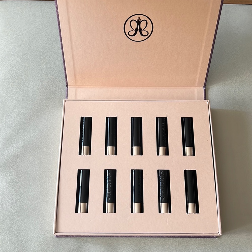 Anastasia Beverly Hills lipstick set